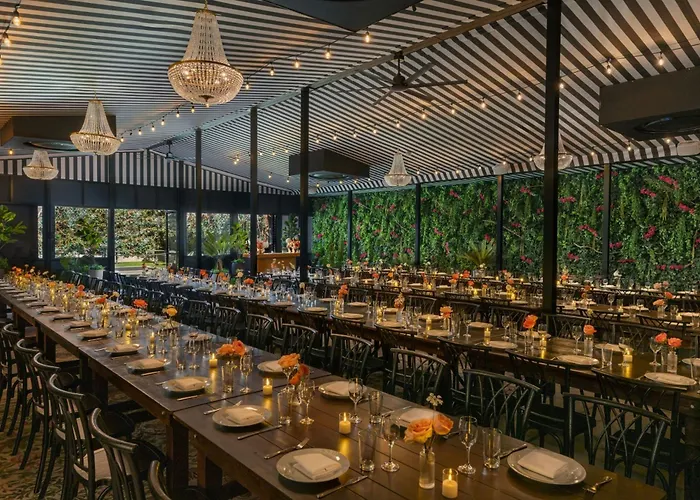 Hotel Moxy Brooklyn Williamsburg New York